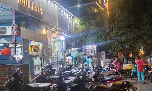 నిబంధనలకు తూట్లు