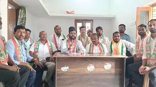 గల్లీ లీడర్లకు ఎమ్మెల్యేని విమర్శించే స్థాయి లేదు:  ఆయుబ్ పాషా