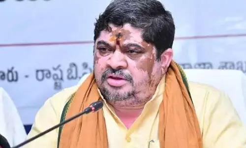 కాంగ్రెస్‌లో పొన్నం వ్యాఖ్యల కలకలం