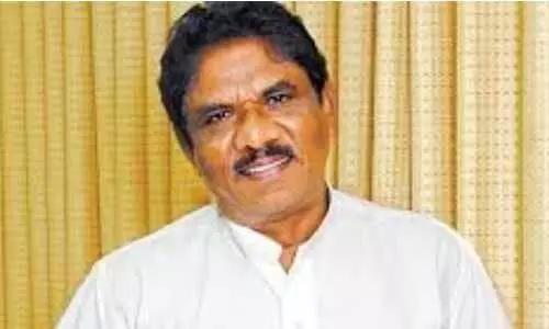 సినీదిగ్గజం అస్తమయం