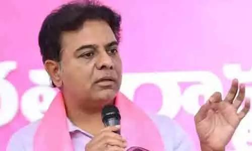 72 సార్లు ఢిల్లీకి వెళ్లి.. 72 పైసలు కూడా తీసుకురాలేదు: కెటిఆర్ ఫైర్