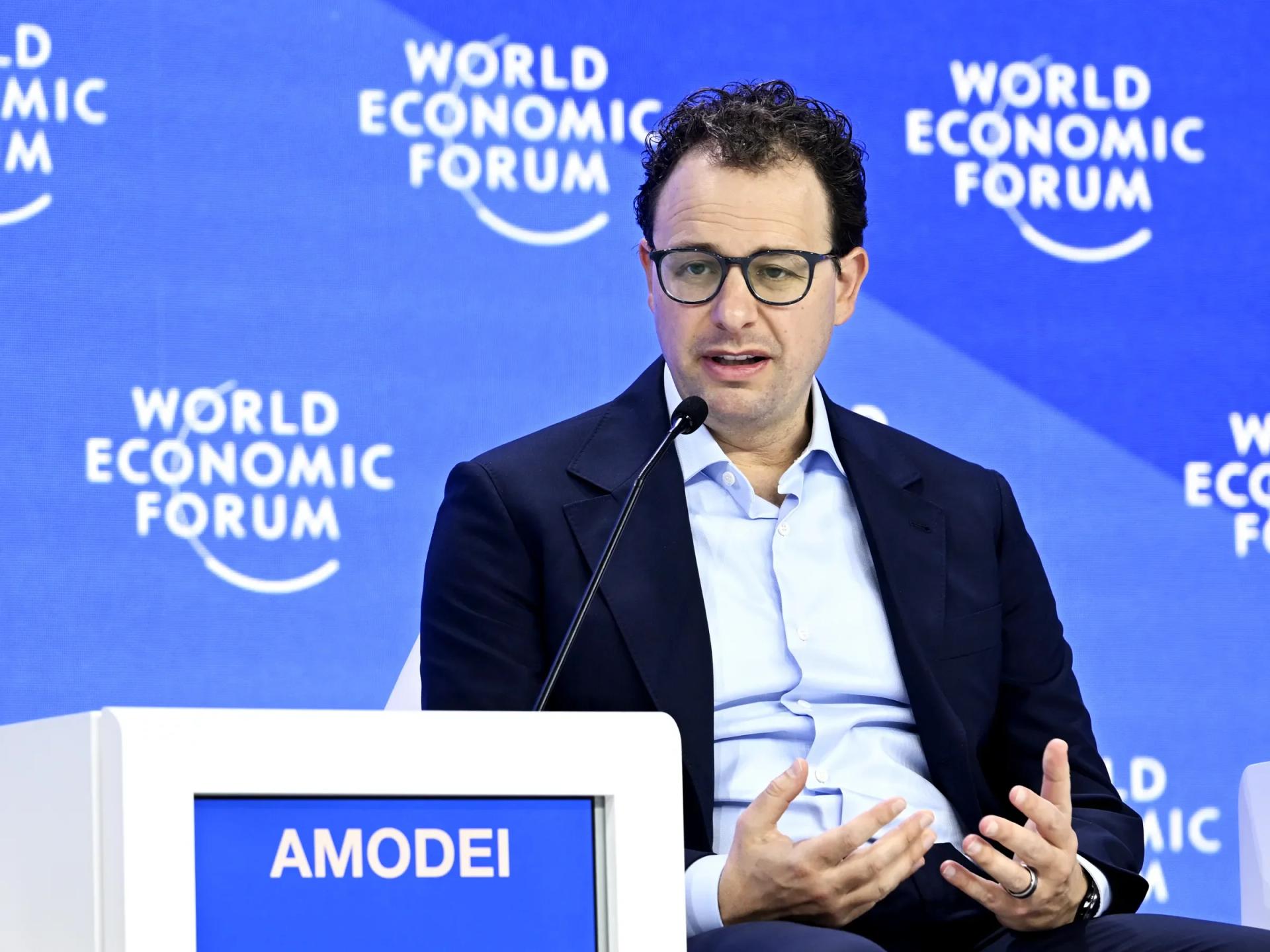 Anthropic CEOโs AI Summit Remark Sparks BJP-Congress War