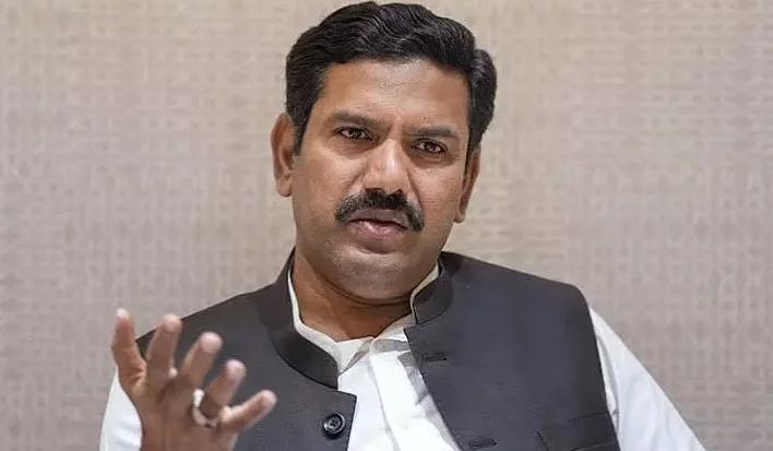 Karnataka BJP President B.Y. Vijayendra Demands CBI Probe Into Hanur Shootout