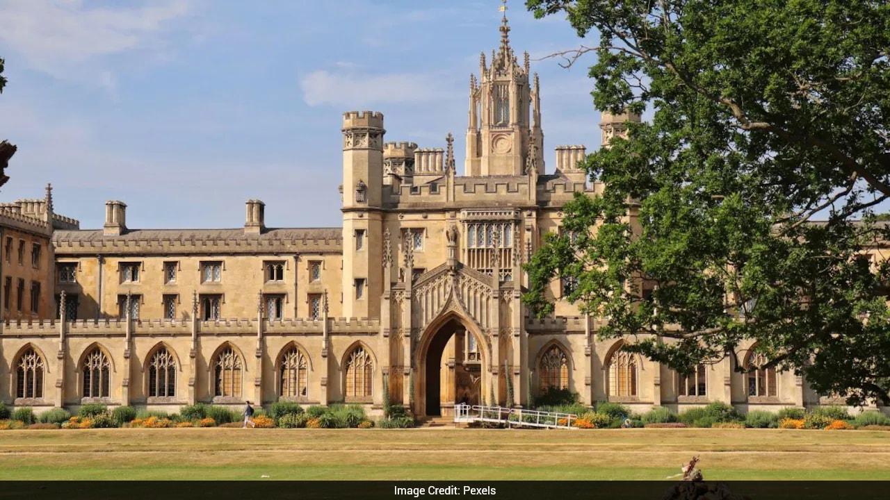 Study In UK 2026: Scholarships Indian PG Students Can Receive Automatically