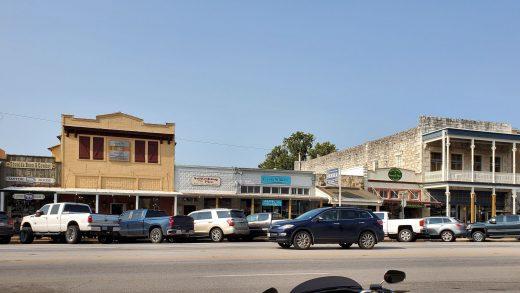 Texas Shooting Leaves 1 Dead, Several Injured; Gunman Killed After Hours-Long Standoff