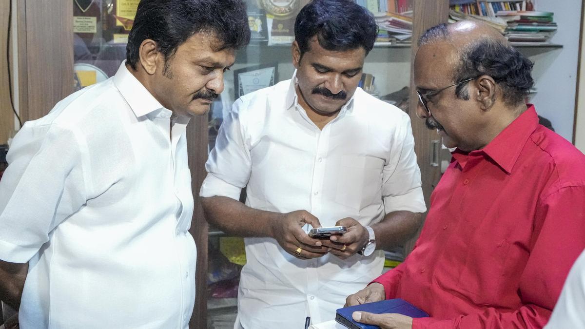 Tamil Nadu government formation: Left backs TVK but VCK undecided as uncertainty continues