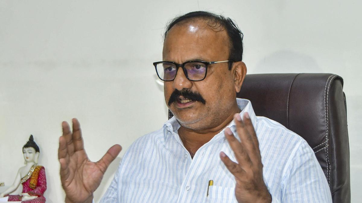 Maharashtra Legislative Council elections to be unopposed as Congress backtracks, Shinde fields two candidates