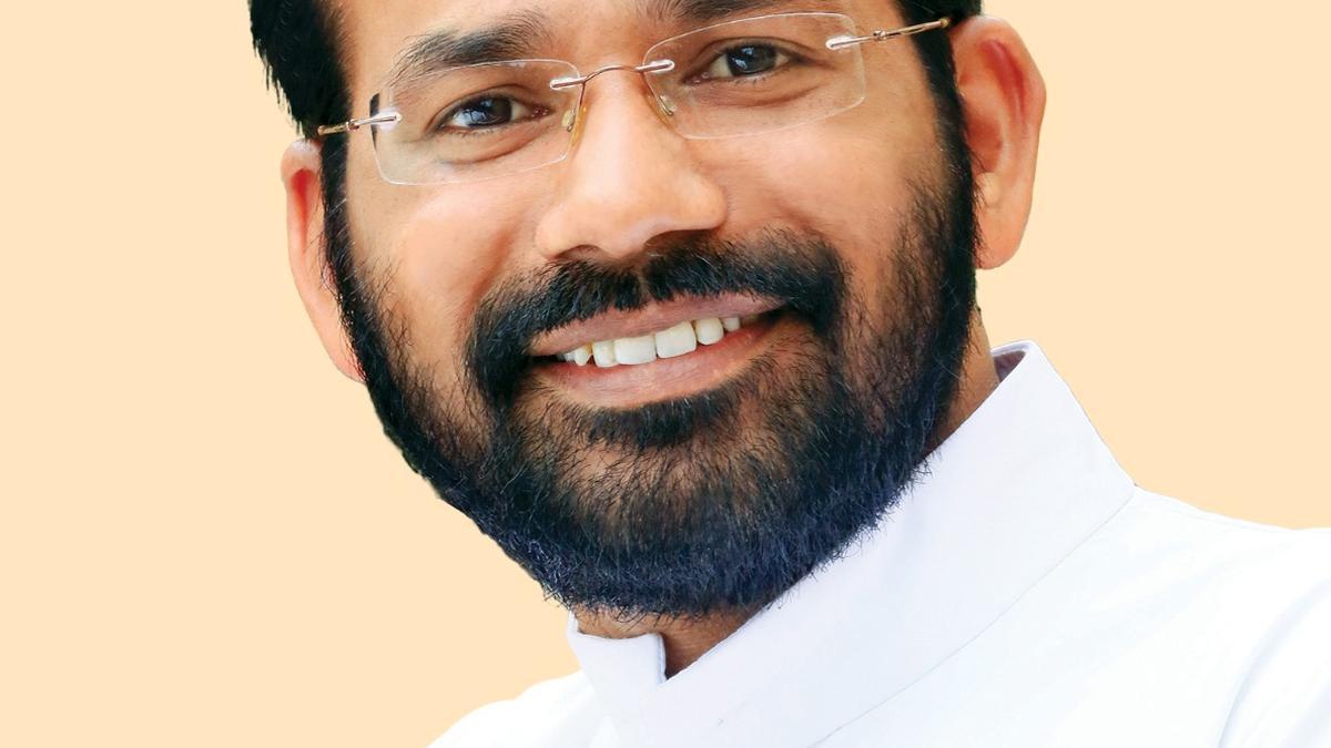 Fr. Biju John Vellakkada re-elected CMI provincial