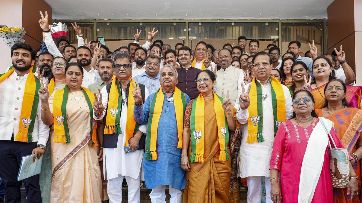 Ten new MLCs sworn in at Maharashtra Vidhan Bhavan