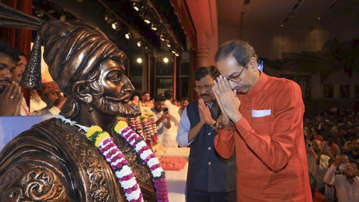 Emotional Uddhav offers to step down as Shiv Sena (UBT) president, Eknath Shinde hints at more defections