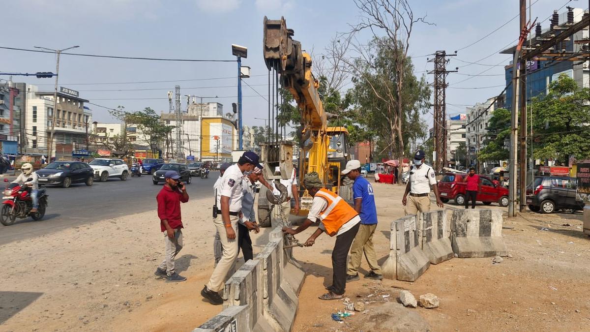 Miyapur Traffic police step up safety measures at Madinaguda U-turn and NH 65 stretch