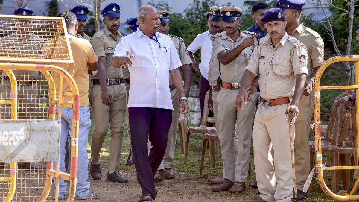 Sringeri seat recount: Raje Gowda’s vote tally reduced by 255; BJP supporters celebrate