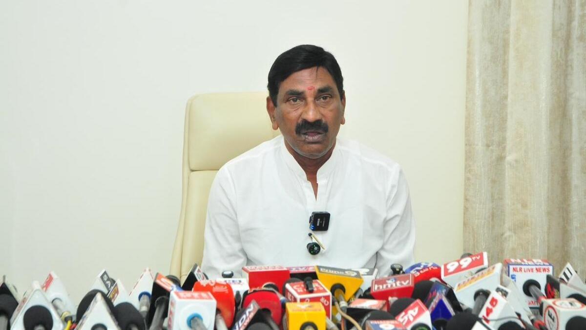 Masthan Rao Yadav seeks logistics corridor along Buckingham Canal in Andhra Pradesh