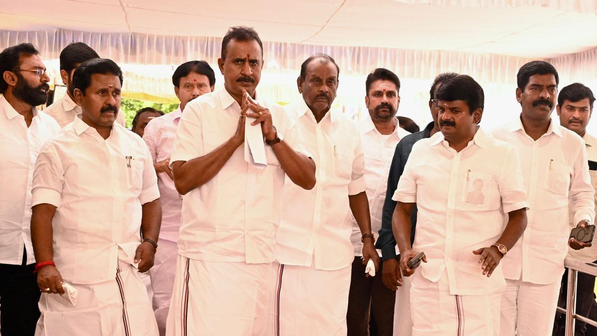 AIADMK faction led by C.Ve. Shanmugam declares support to TVK; says EPS wanted to be CM with DMK backing