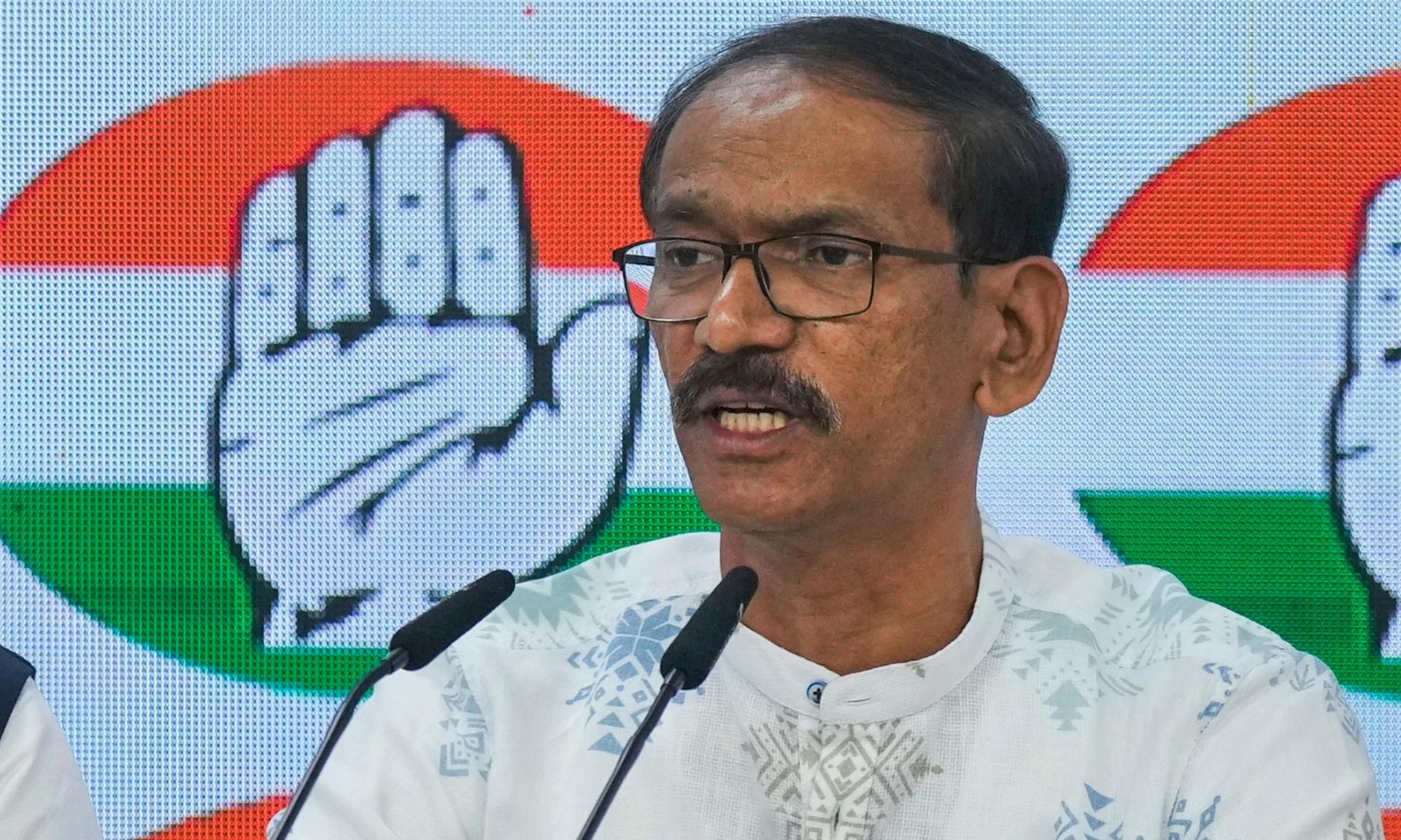 Congress To Support Vijay, But 'No Communal Forces' Should be in Alliance
