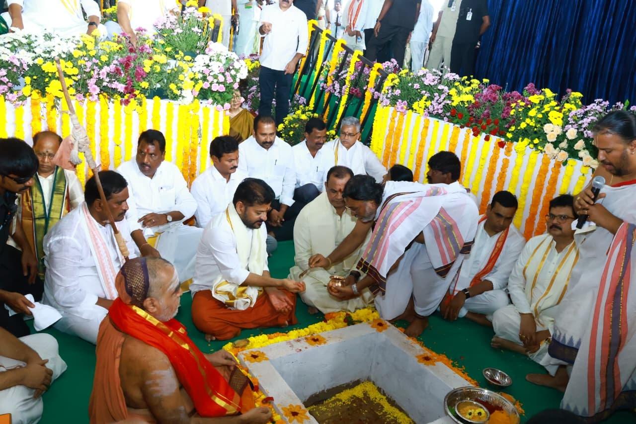 Revanth Launches Vedic School, Mandapam Works at Yadagirigutta