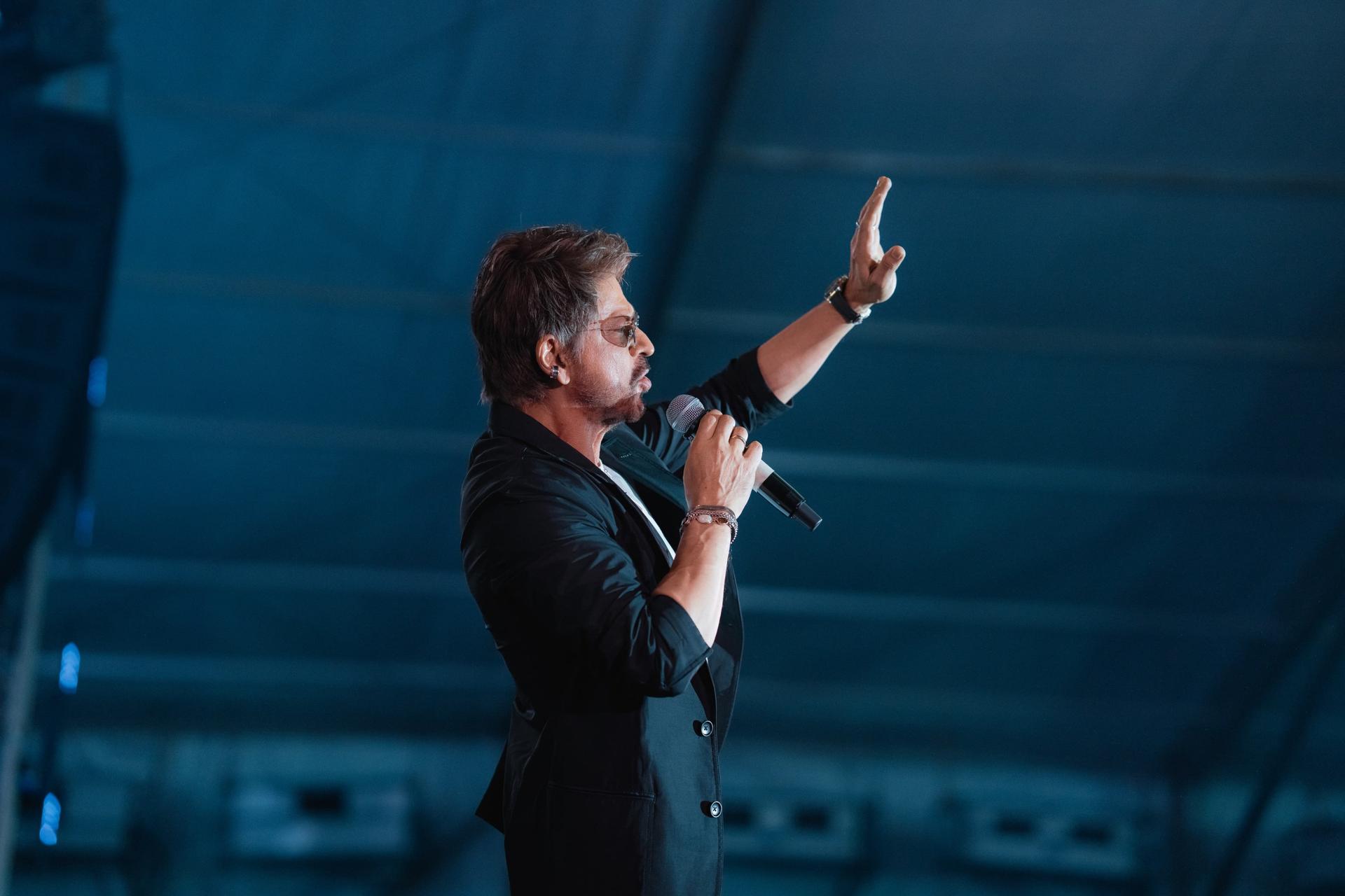 Shah Rukh Khan Unveils New Cricket Stadium in Los Angeles