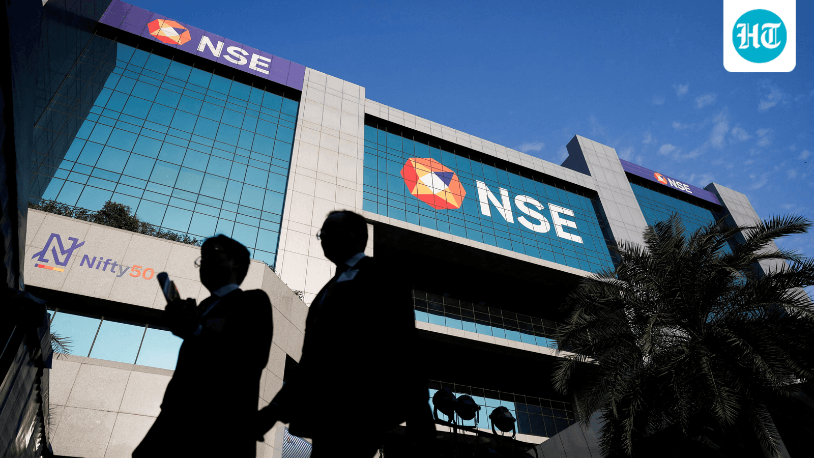 Sensex, Nifty face tug-of-war as bank gains clash with oil spikes