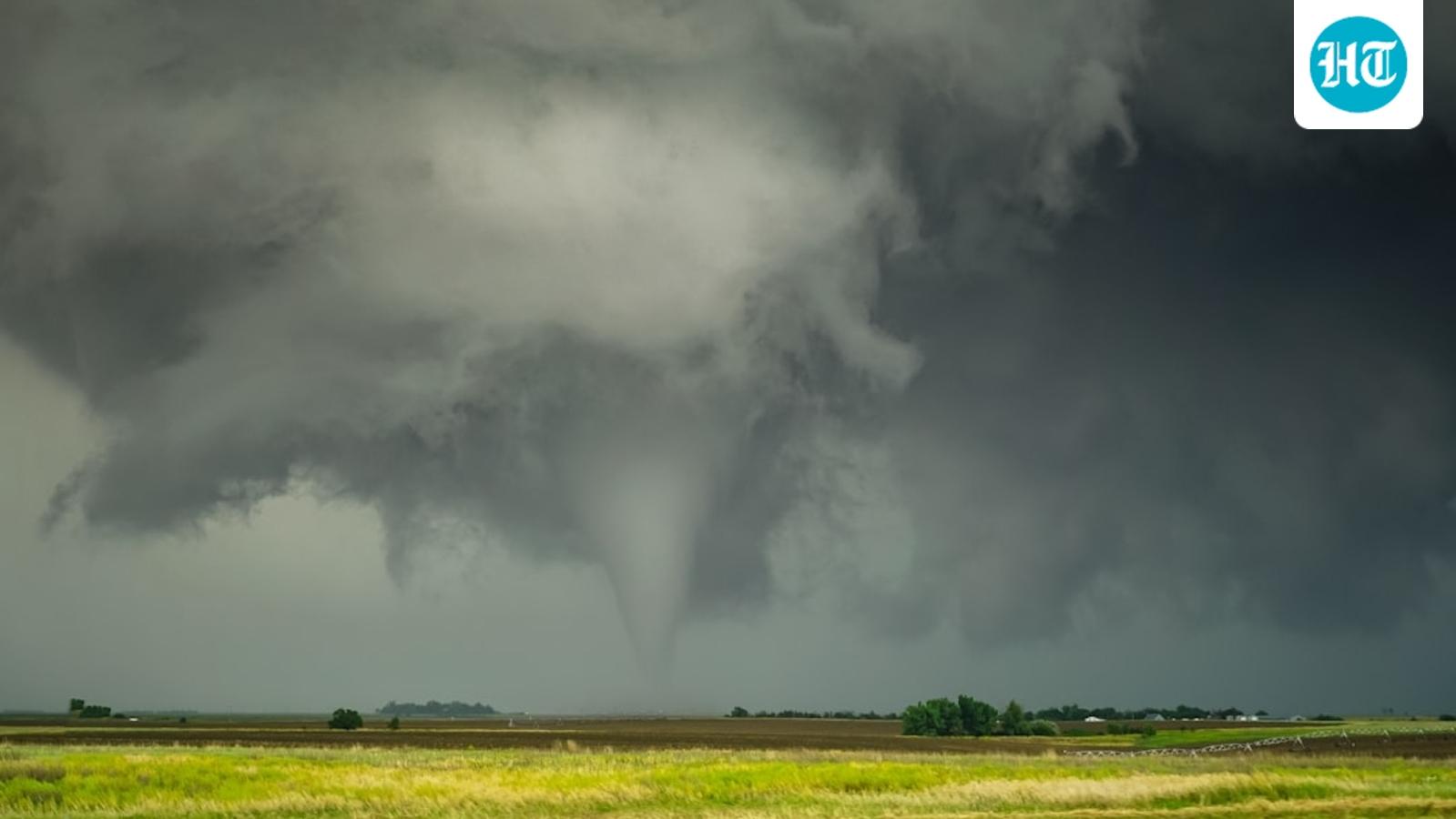 Archer County, Texas tornado: Scary twister on ground north of Archer City amid warnings; watch