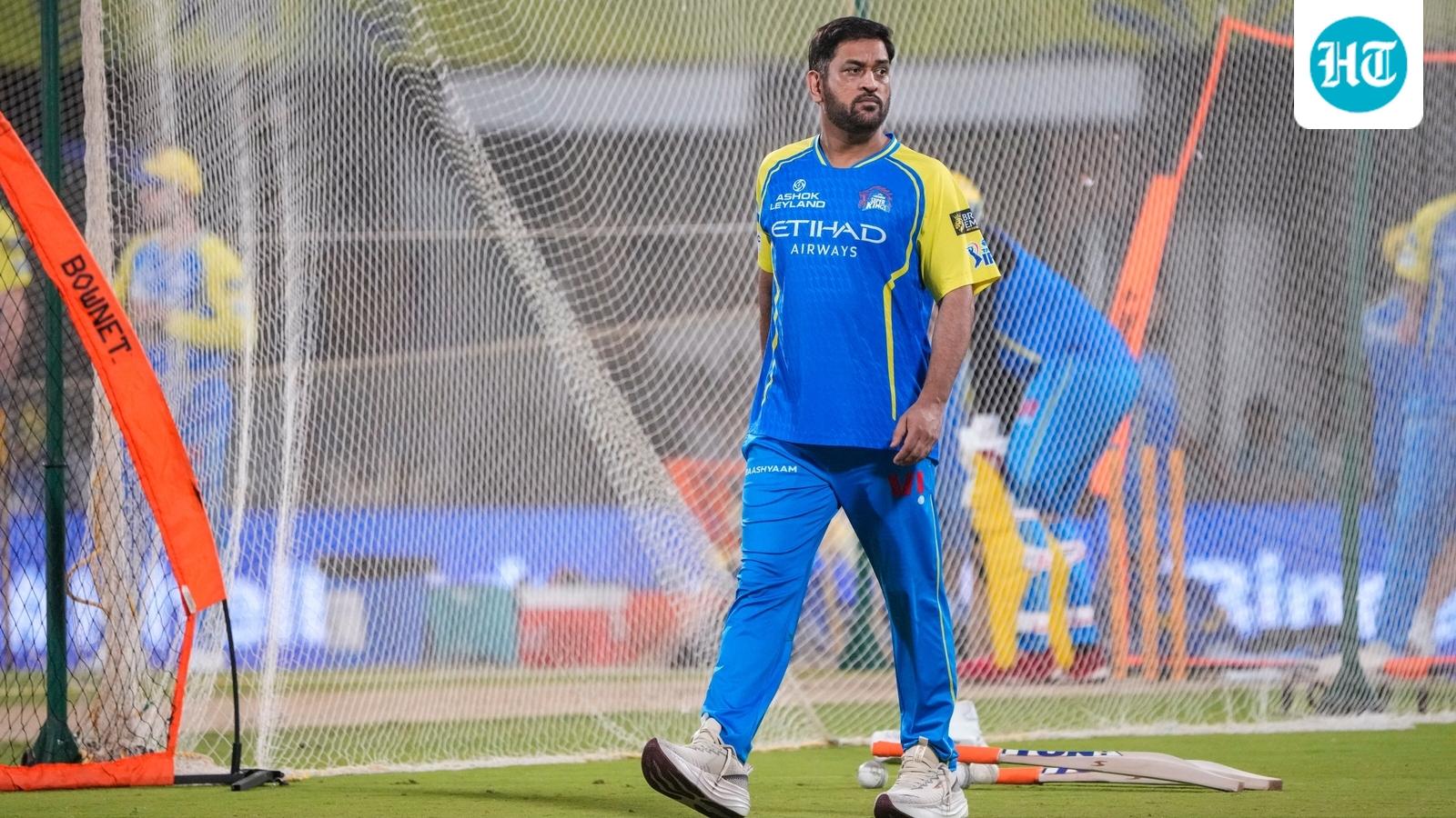 Ashwin explains why CSK won’t rush MS Dhoni despite playoff pressure: 'If they get out, he might play'