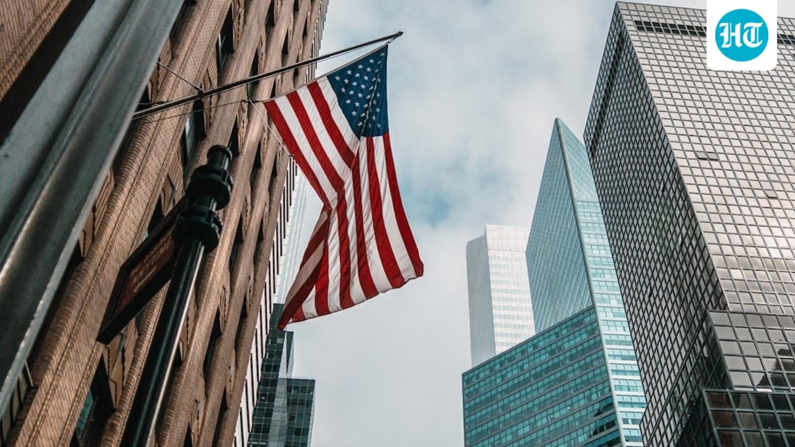 'Fourteen-year wait': Immigration lawyer reveals the calculation pushing Indian H-1B green card holders toward the UK