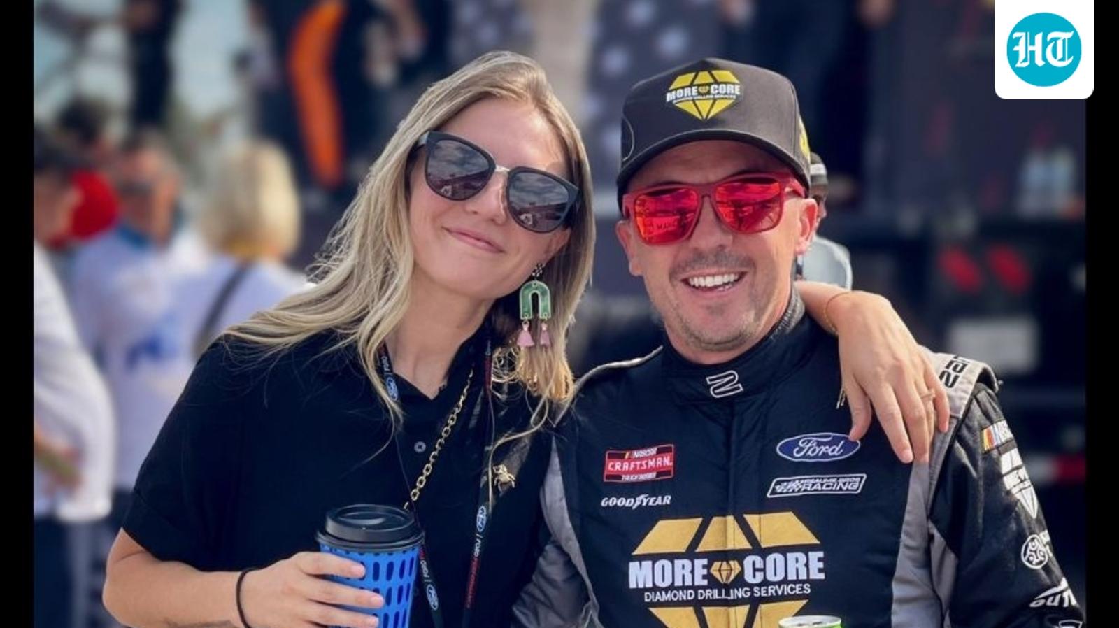 Frankie Muniz and wife Paige confirm divorce in new post after deleting โfun' announcement video, โClosing one chapterโ