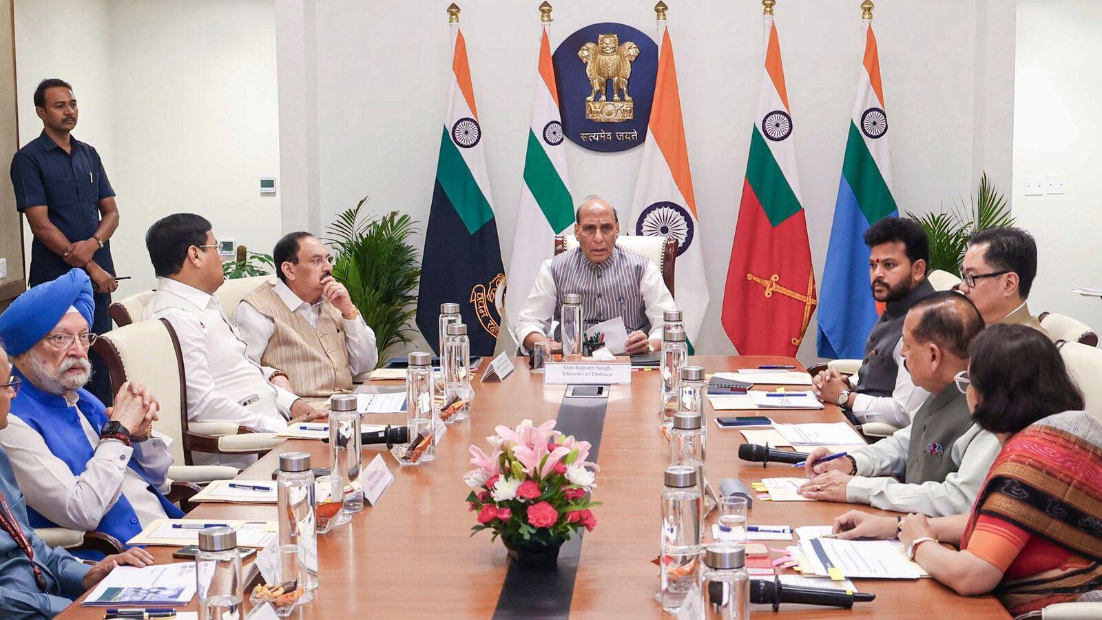 Amid PM Modi's austerity appeal, Govt says OMCs absorb ₹1,000 crore daily losses to hold fuel prices steady amid surge