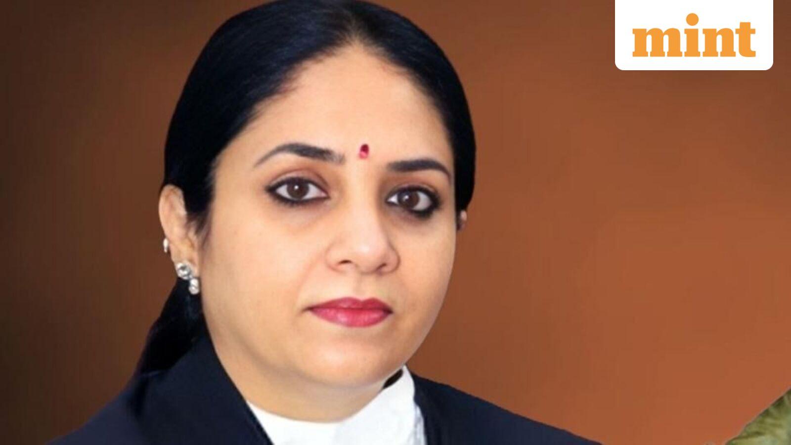 Delhi HC judge Swarana Kanta Sharma recuses from excise policy case, files contempt case against Kejriwal: Report
