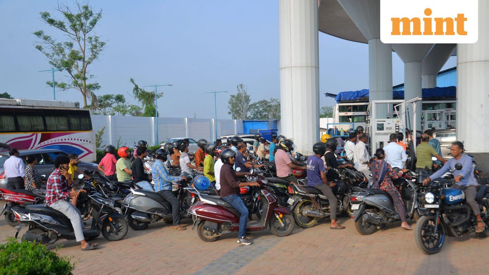 Memes, jabs erupt on social media after petrol, diesel prices hiked by ₹3: 'Masterstroke or slow poison?'