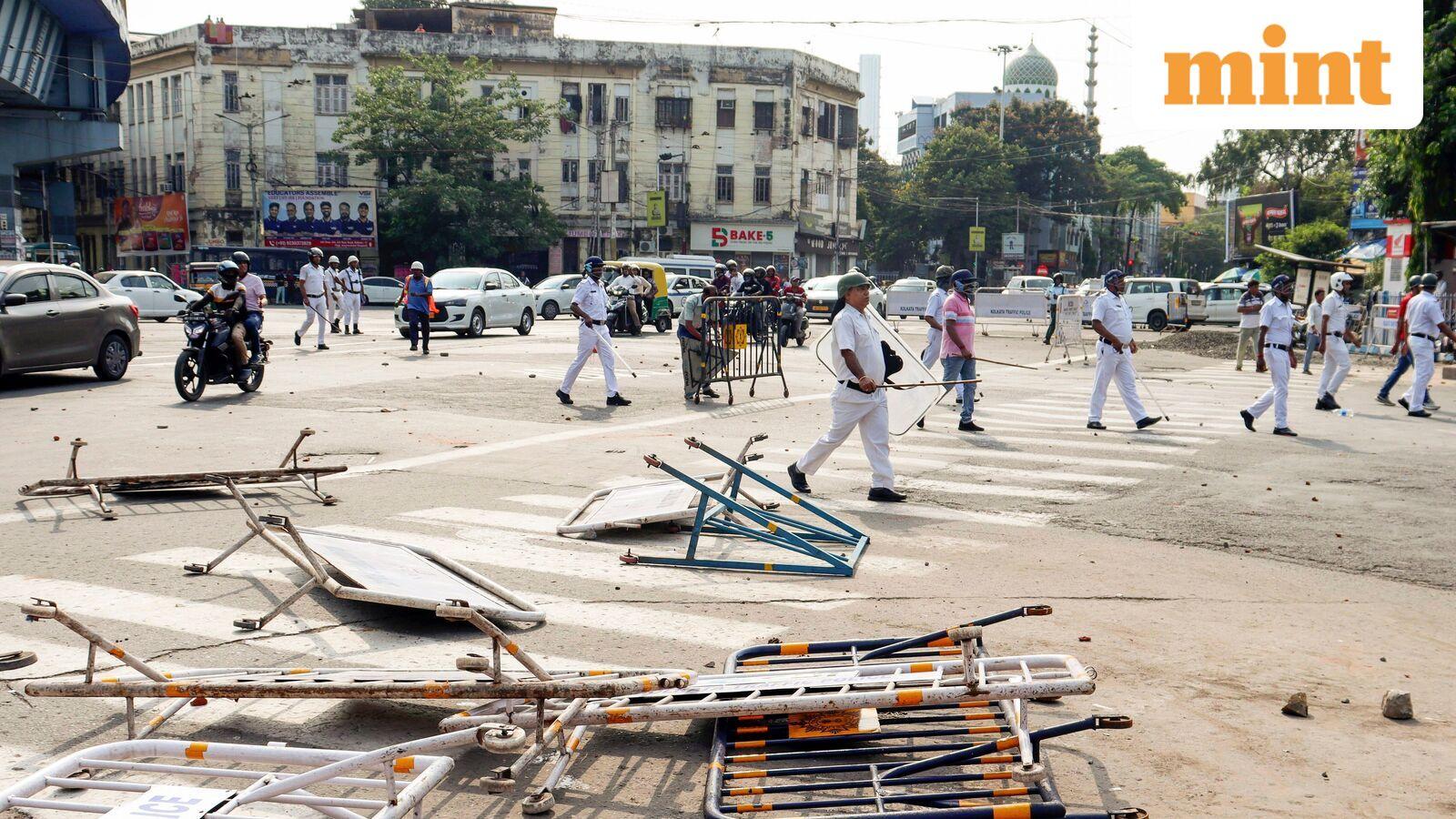 Three police personnel injured in Kolkata as anti-encroachment protesters ‘pelt stones’
