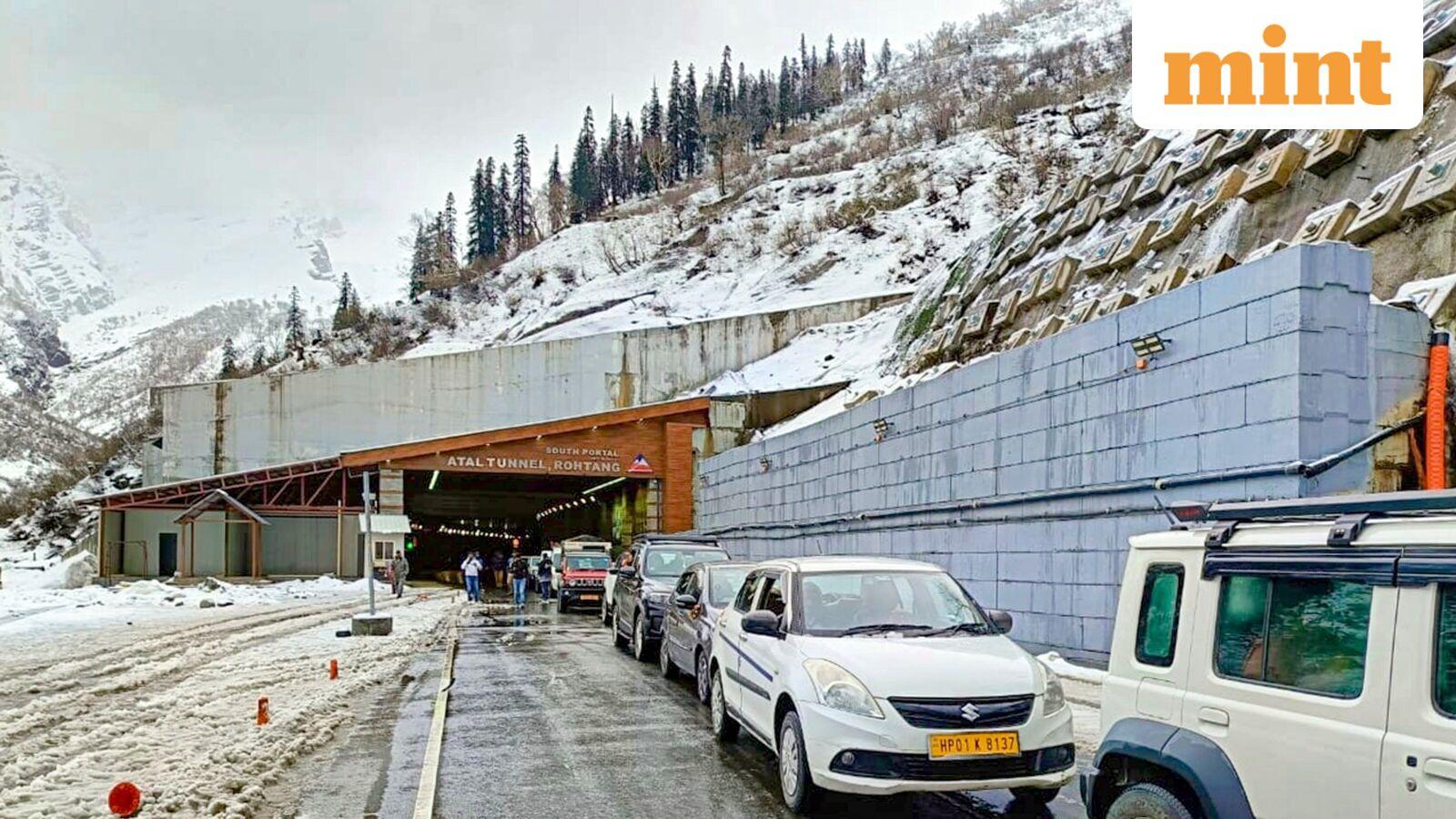 One dead, three injured as SUV veers off road, crashes into under-construction bridge near Atal tunnel | Watch