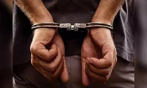 కిస్మత్పూర్లో డ్రగ్స్ ముఠా అరెస్ట్