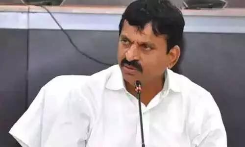 కాళేశ్వరం ఎనిమిదో వింత అన్న పెద్దమనిషి అసెంబ్లీకి రావాలి: పొంగులేటి