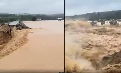 చైనాలో కూలిన డ్యామ్..